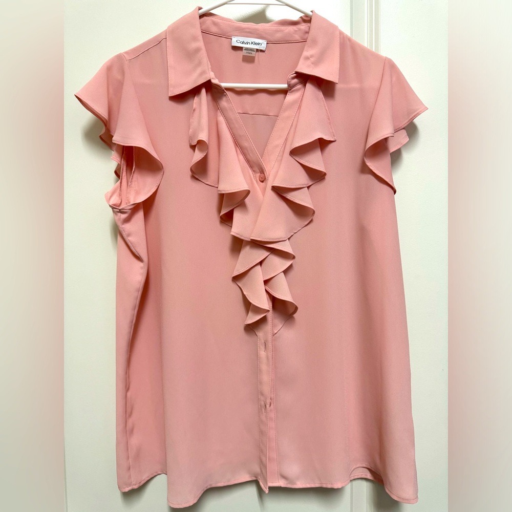 Calvin Klein ruffle front blouse L
